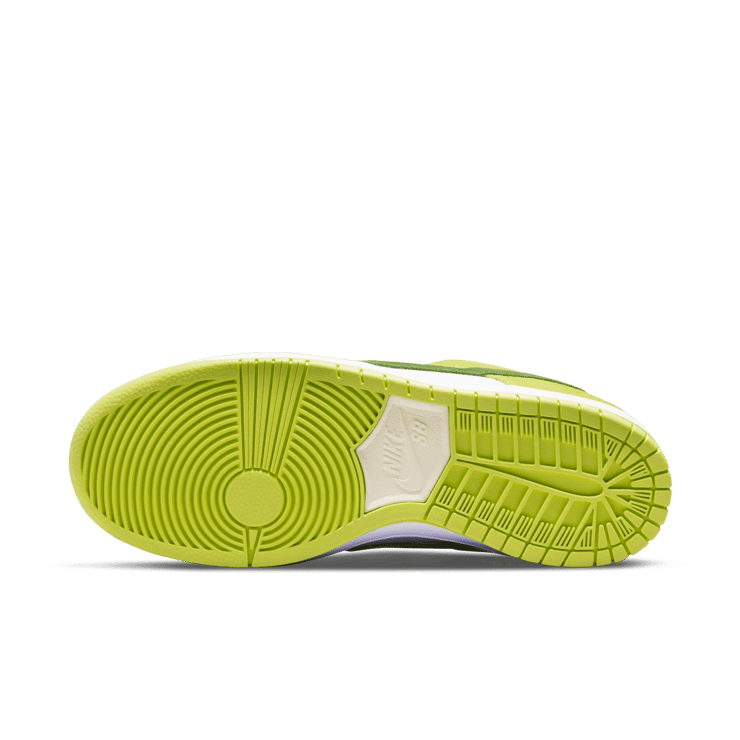 Nike SB Dunk Low Green Apple Angle 0