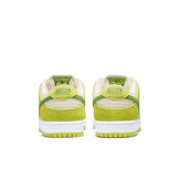 Nike SB Dunk Low Green Apple Angle 3