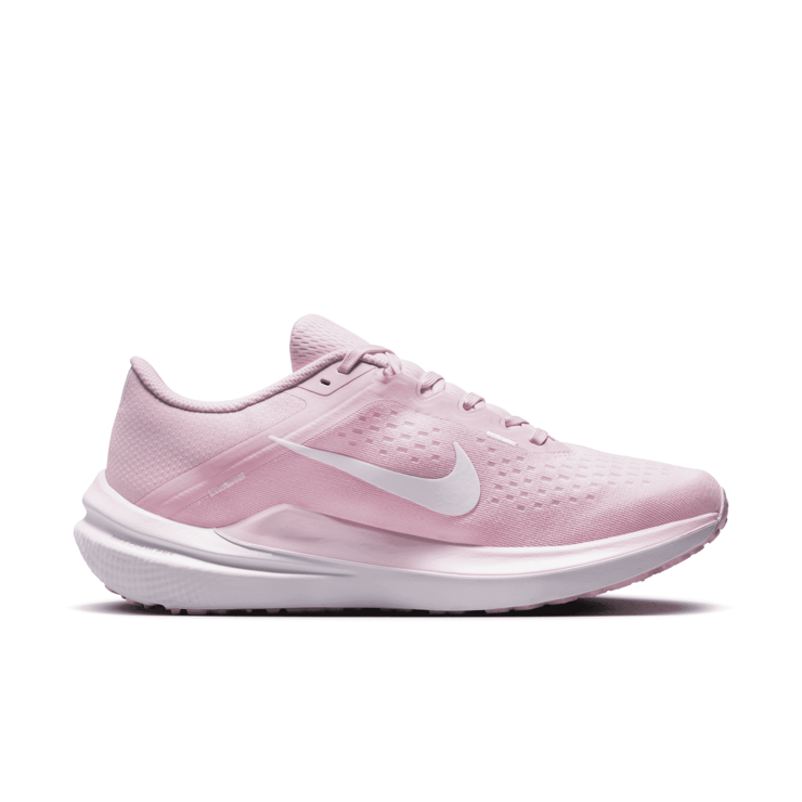 Nike Winflo 10 'Pink Foam' (W) Angle 1