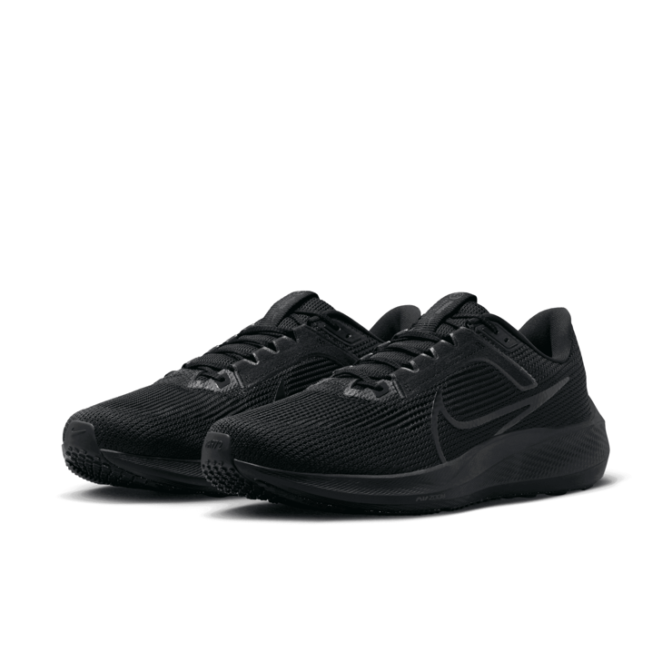 Nike Air Zoom Pegasus 40 'Black Anthracite' Angle 3