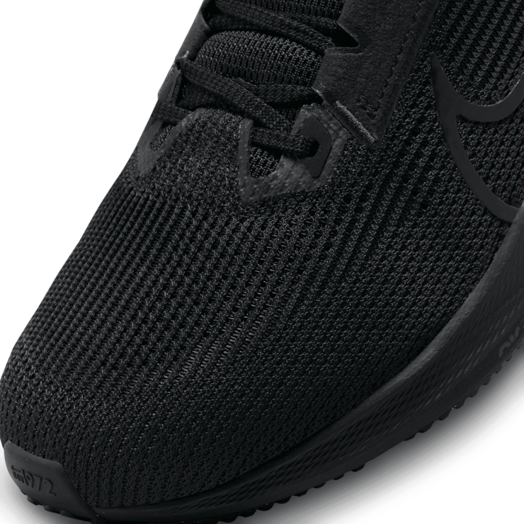 Nike Air Zoom Pegasus 40 'Black Anthracite' Angle 5