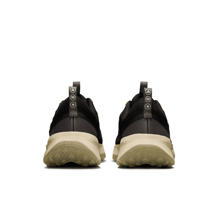 Nike Juniper Trail 2 'Black Ironstone' Angle 4