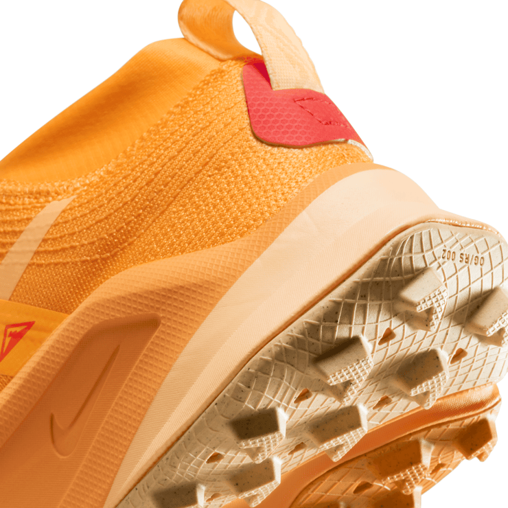 Nike ZoomX Zegama 'Sundial' (W) Angle 6