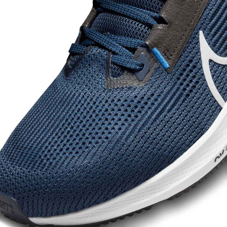 Nike Air Zoom Pegasus 40 'Midnight Navy Black' Angle 5