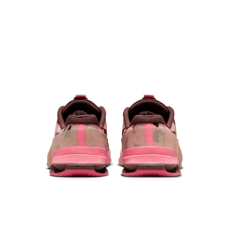 Nike Metcon 8 AMP 'Coral Chalk Camo' (W) Angle 4