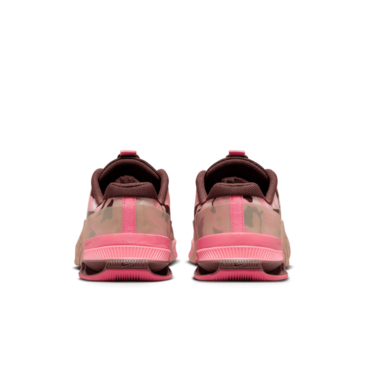 Nike Metcon 8 AMP 'Coral Chalk Camo' (W) Angle 4