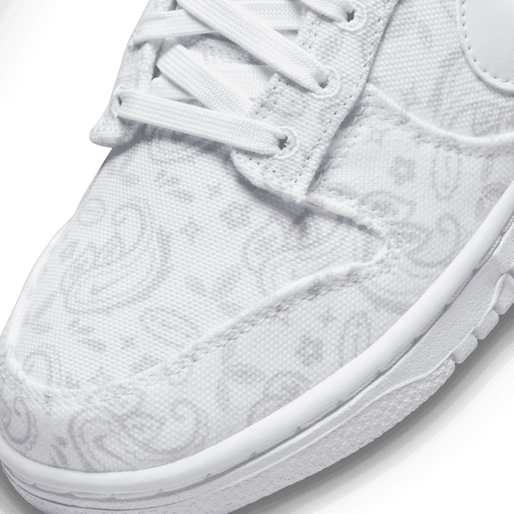 Nike Dunk Low White Paisley (W) Angle 4