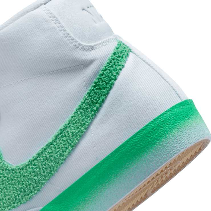 Nike Blazer Mid '77 'Chenille Swoosh - Green Fade' (W) Angle 6