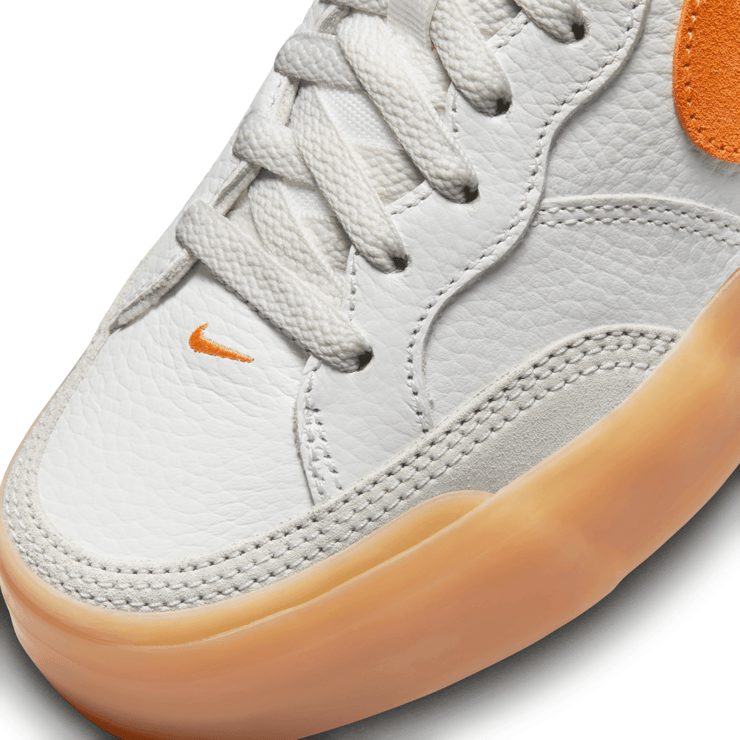 Nike SB Zoom Pogo Plus Premium SB 'White Mandarin Gum' Angle 5