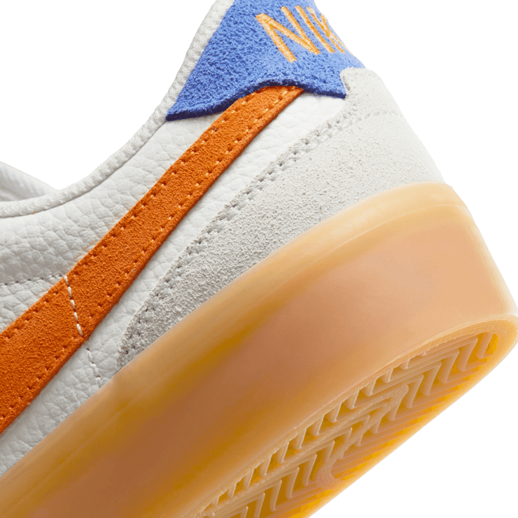 Nike SB Zoom Pogo Plus Premium SB 'White Mandarin Gum' Angle 6