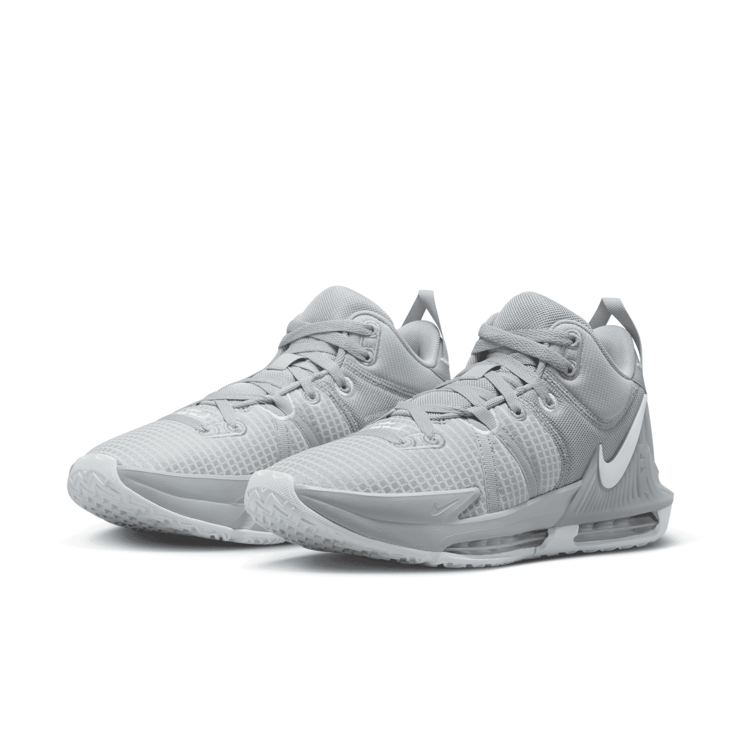 Nike LeBron Witness 7 TB 'Wolf Grey' Angle 3