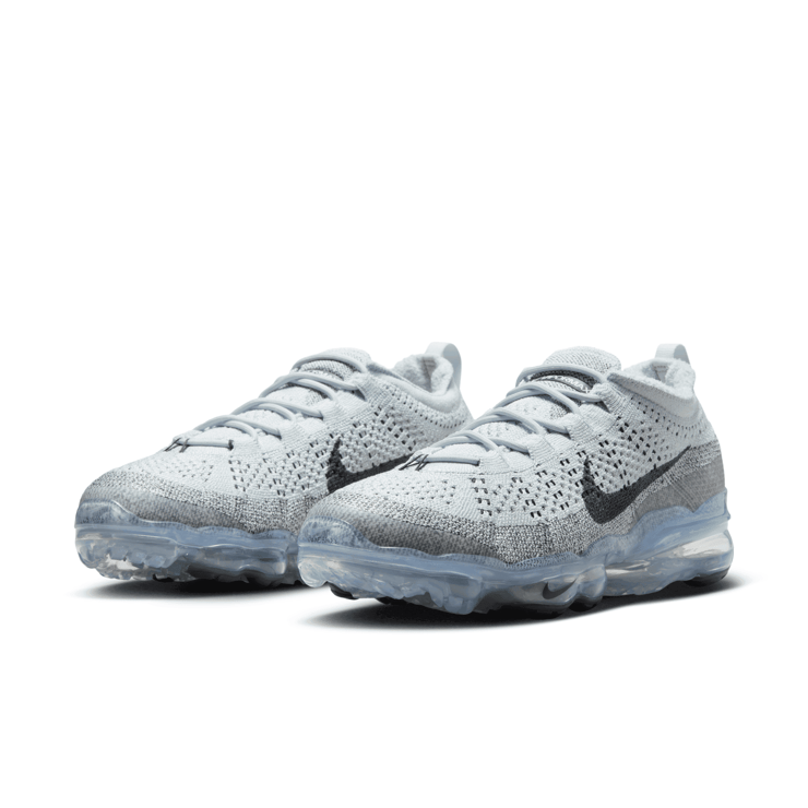 Nike Air VaporMax 2023 Flyknit 'Pure Platinum Anthracite' Angle 4