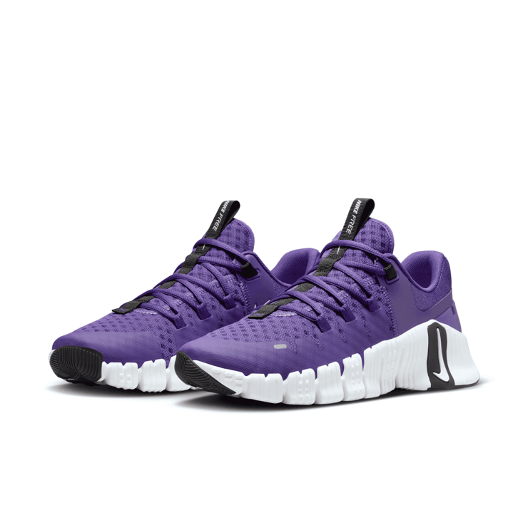 Nike Free Metcon 5 TB 'Court Purple' Angle 3