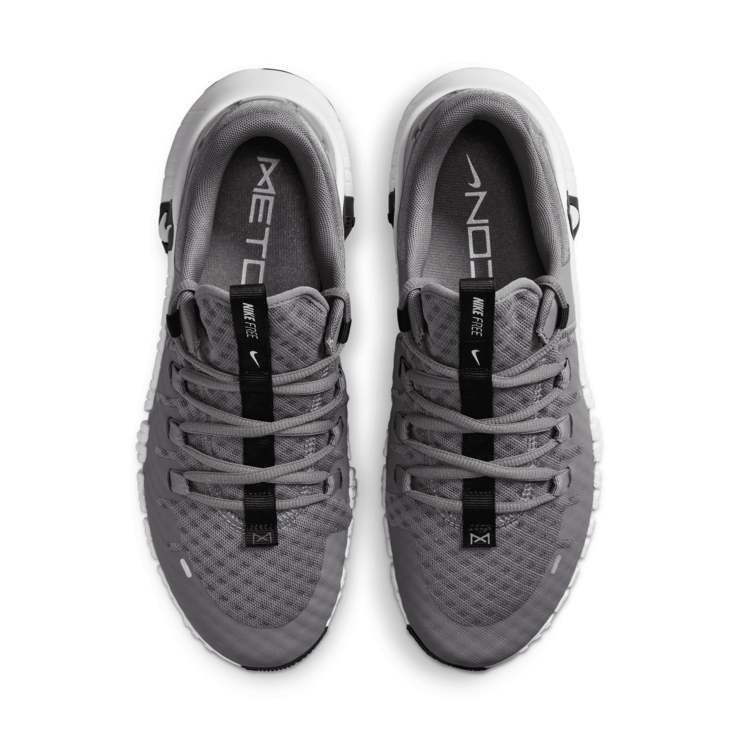 Nike Free Metcon 5 TB 'Gunsmoke' Angle 2