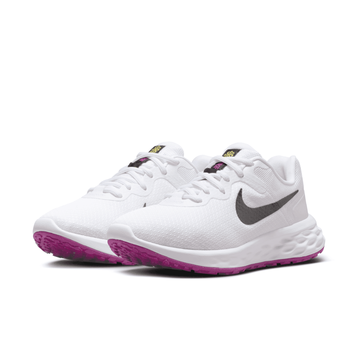 Nike Revolution 6 Next Nature 'White Vivid Purple' (W) Angle 3