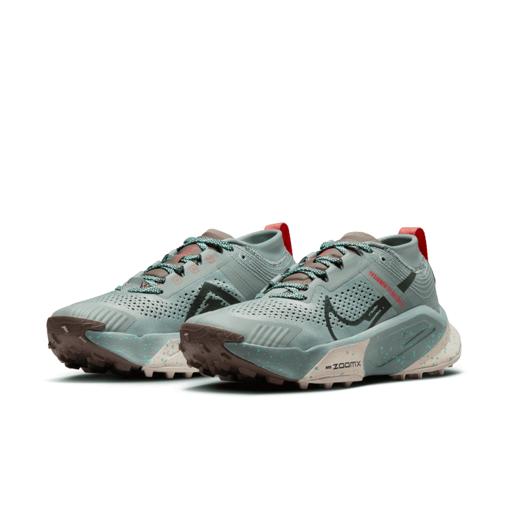 Nike ZoomX Zegama 'Mica Green Sequoia' (W) Angle 3