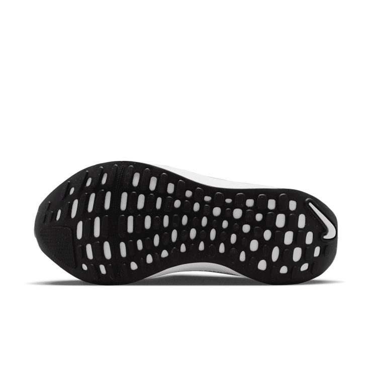 Nike ReactX Infinity Run 4 'Oreo' (W) Angle 1