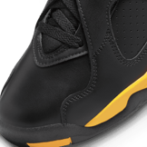 Jordan 8 Taxi Opti-Yellow (W) Angle 4
