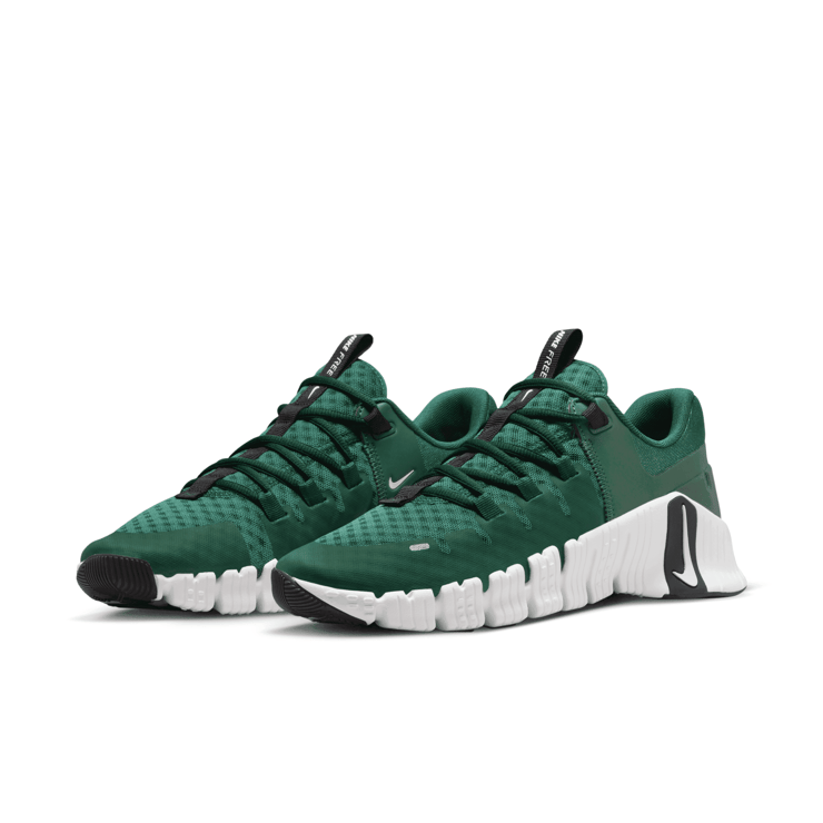 Nike Free Metcon 5 TB 'Gorge Green' Angle 3