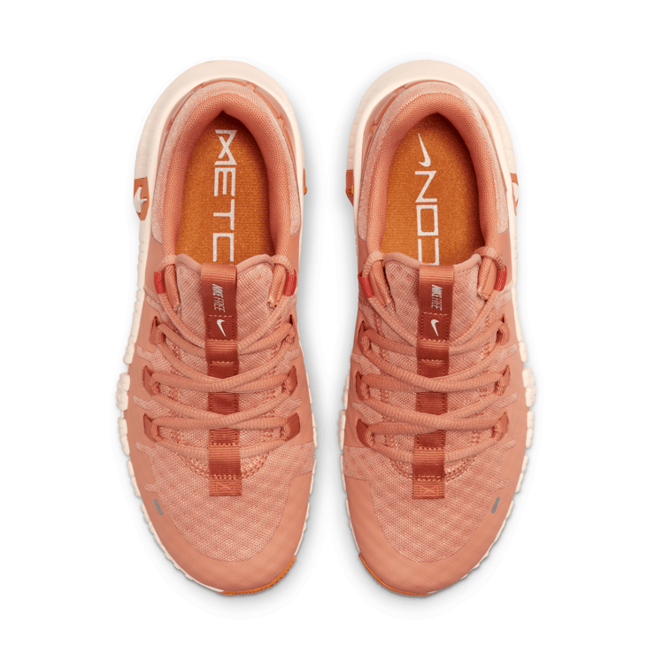 Nike Free Metcon 5 'Amber Brown Campfire Orange' (W) Angle 2