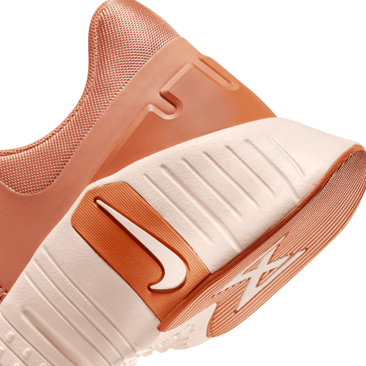 Nike Free Metcon 5 'Amber Brown Campfire Orange' (W) Angle 6