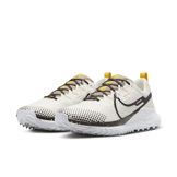 Nike React Pegasus Trail 4 'Pale Ivory Khaki' Angle 3