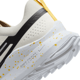 Nike React Pegasus Trail 4 'Pale Ivory Khaki' Angle 6