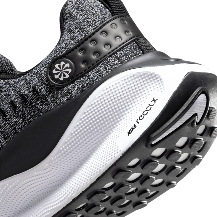 Nike ReactX Infinity Run 4 'Oreo' Angle 6