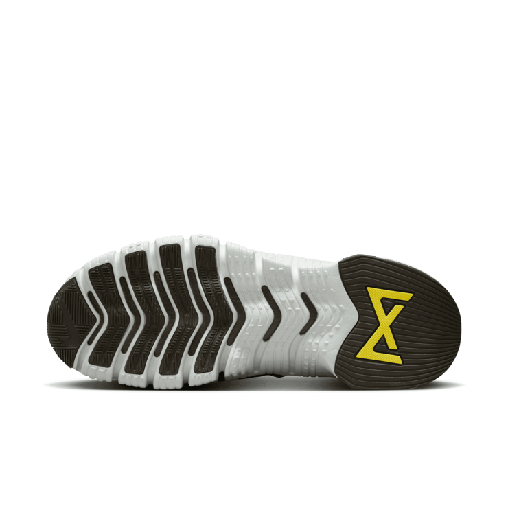 Nike Free Metcon 5 'Sequoia High Voltage' Angle 0