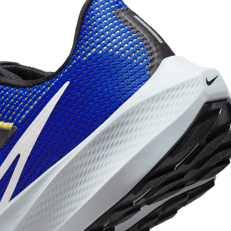 Nike Air Zoom Pegasus 40 Wide 'Racer Blue' Angle 6