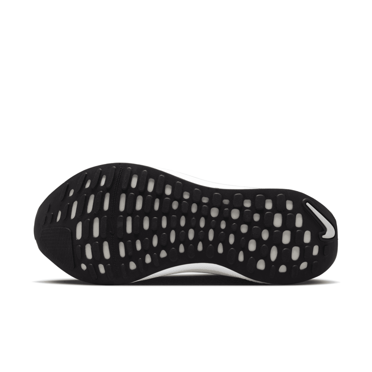 Nike ReactX Infinity Run 4 'Black White' Angle 1