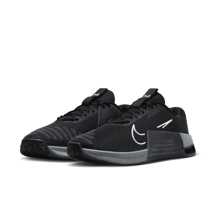 Nike Metcon 9 'Black Smoke Grey' Angle 3