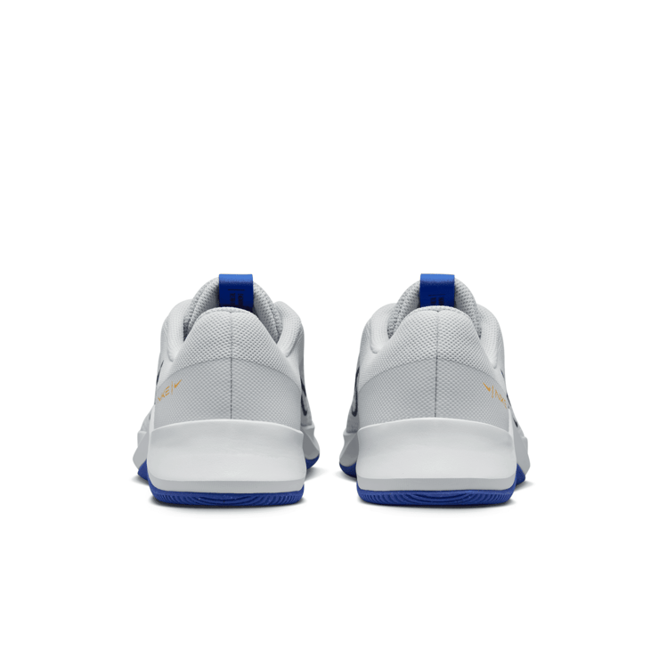 Nike MC Trainer 2 Menâs Training Angle 4