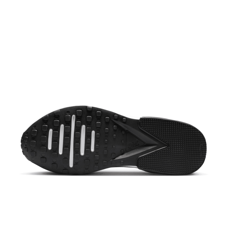 Nike Air Zoom TR1 'Black White' Angle 1