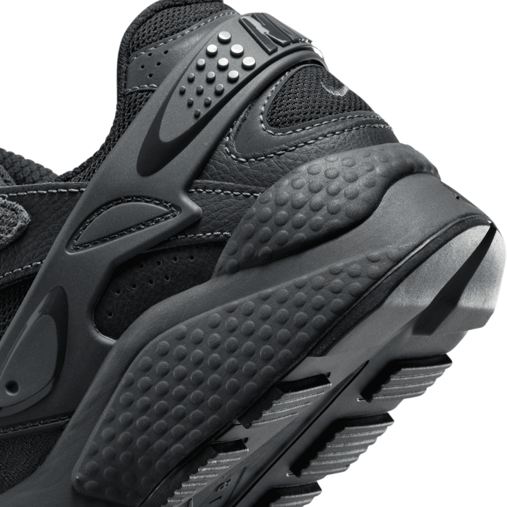 Nike Air Huarache Runner 'Black Anthracite' Angle 7