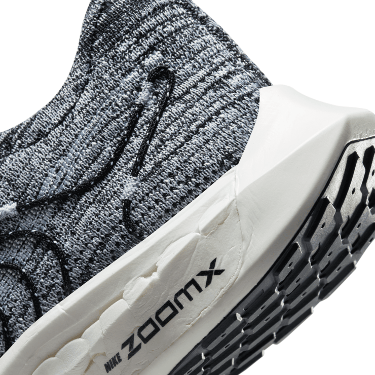 Nike Pegasus Turbo Road Angle 6