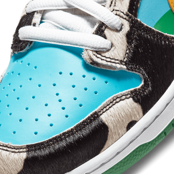 Nike SB Dunk Low x Ben & Jerrys Chunky Dunky Angle 4