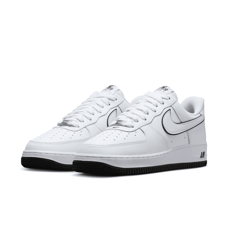 Nike Air Force 1 '07 'White Black Outline' Angle 3
