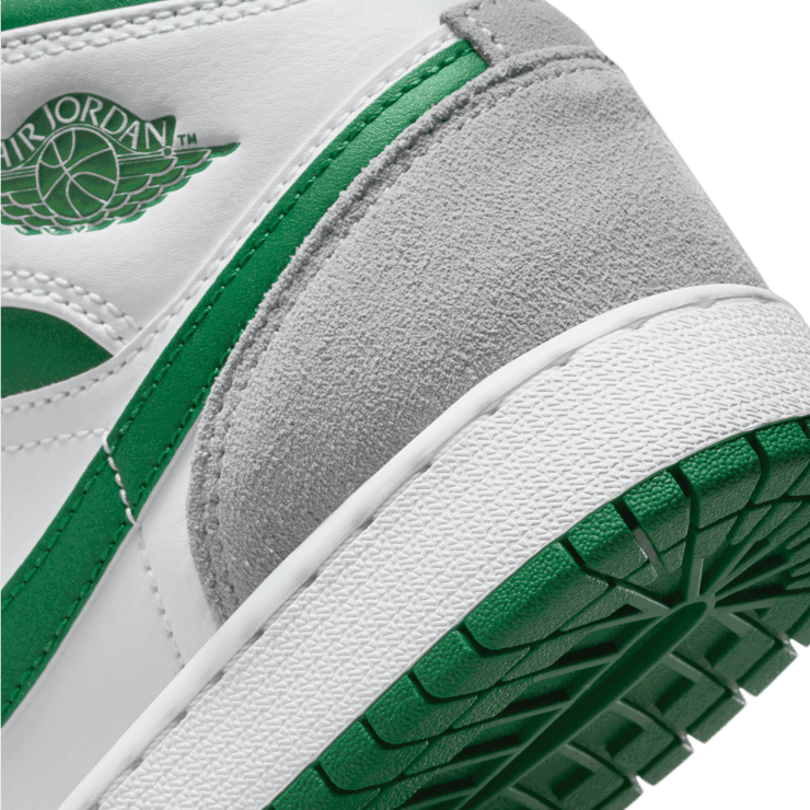 Jordan 1 Mid SE White Pine Green Smoke Grey (GS) Angle 5