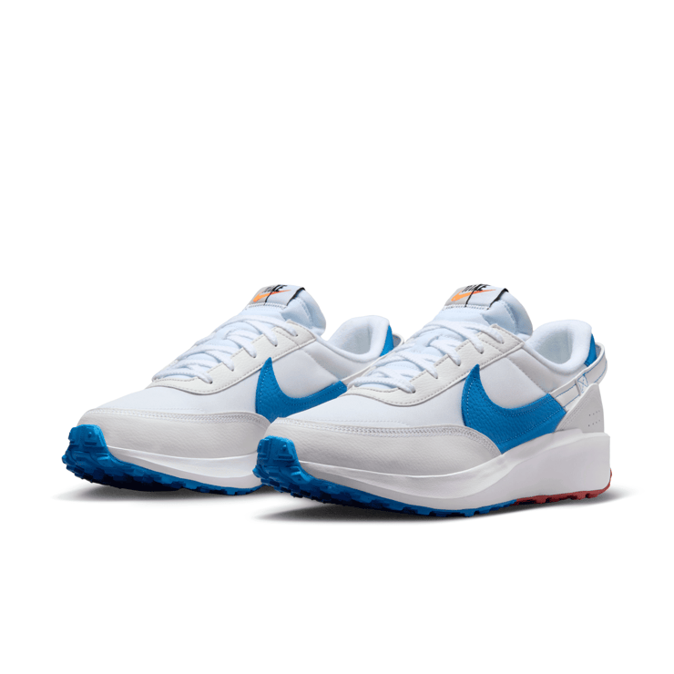 Nike Waffle Debut SE Angle 3