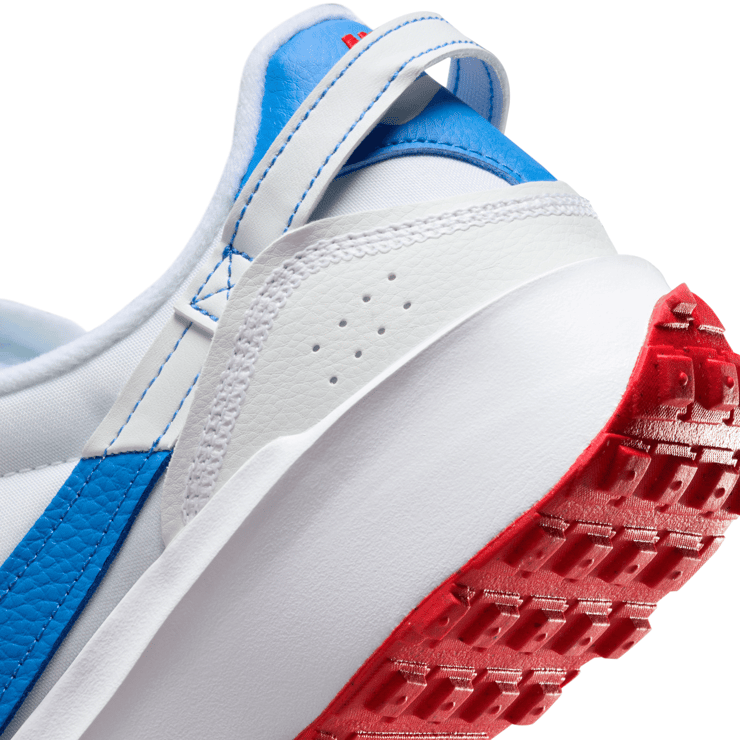 Nike Waffle Debut SE Angle 6
