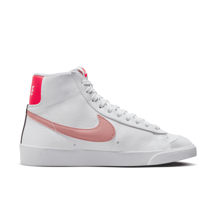 Nike Blazer Mid '77 Next Nature 'White Red Stardust' (W) Angle 1