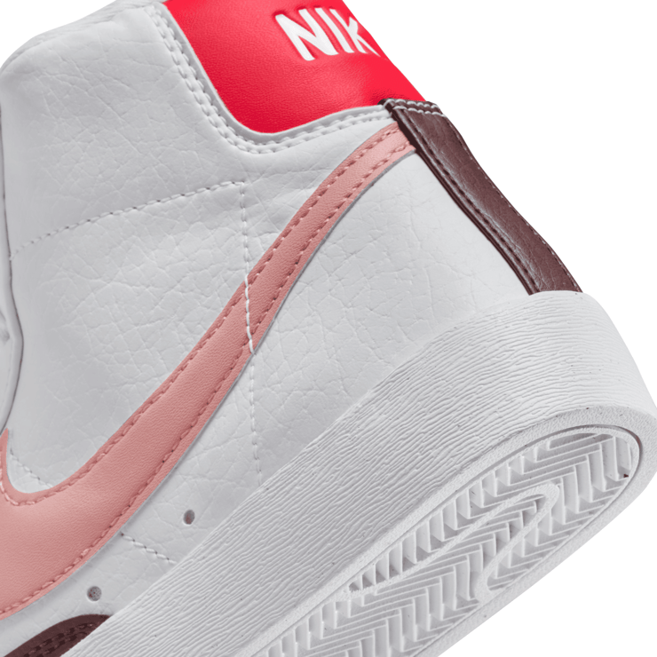 Nike Blazer Mid '77 Next Nature 'White Red Stardust' (W) Angle 6