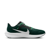 Nike Air Zoom Pegasus 40 'Liverpool FC' Angle 1