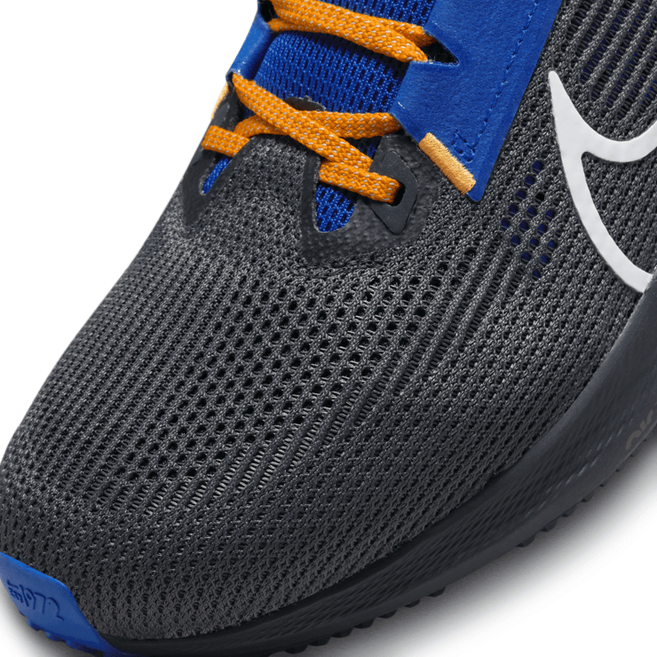 Nike NFL x Air Zoom Pegasus 40 'Los Angeles Rams' Angle 5