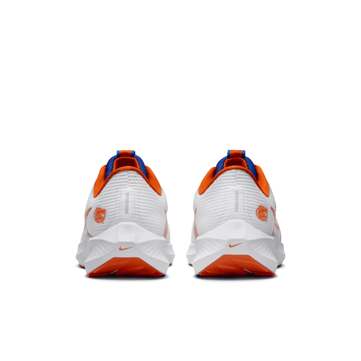 Nike Air Zoom Pegasus 40 'Florida Gators' Angle 4