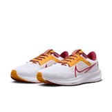 Nike Air Zoom Pegasus 40 'USC' Angle 3