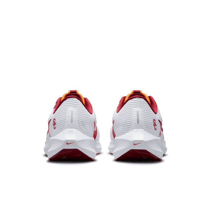 Nike Air Zoom Pegasus 40 'USC' Angle 4