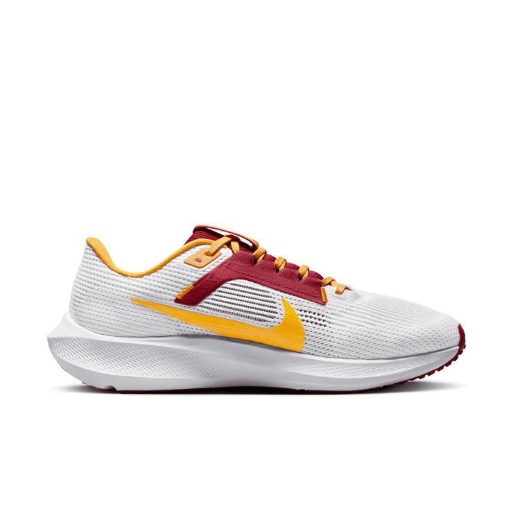 Nike Air Zoom Pegasus 40 'Tuskegee' Angle 1