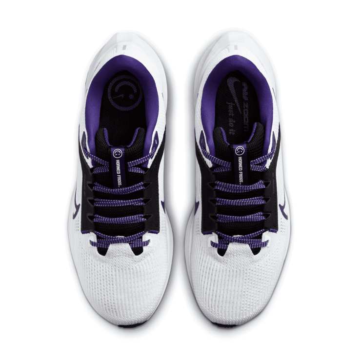 Nike Air Zoom Pegasus 40 'TCU' Angle 2